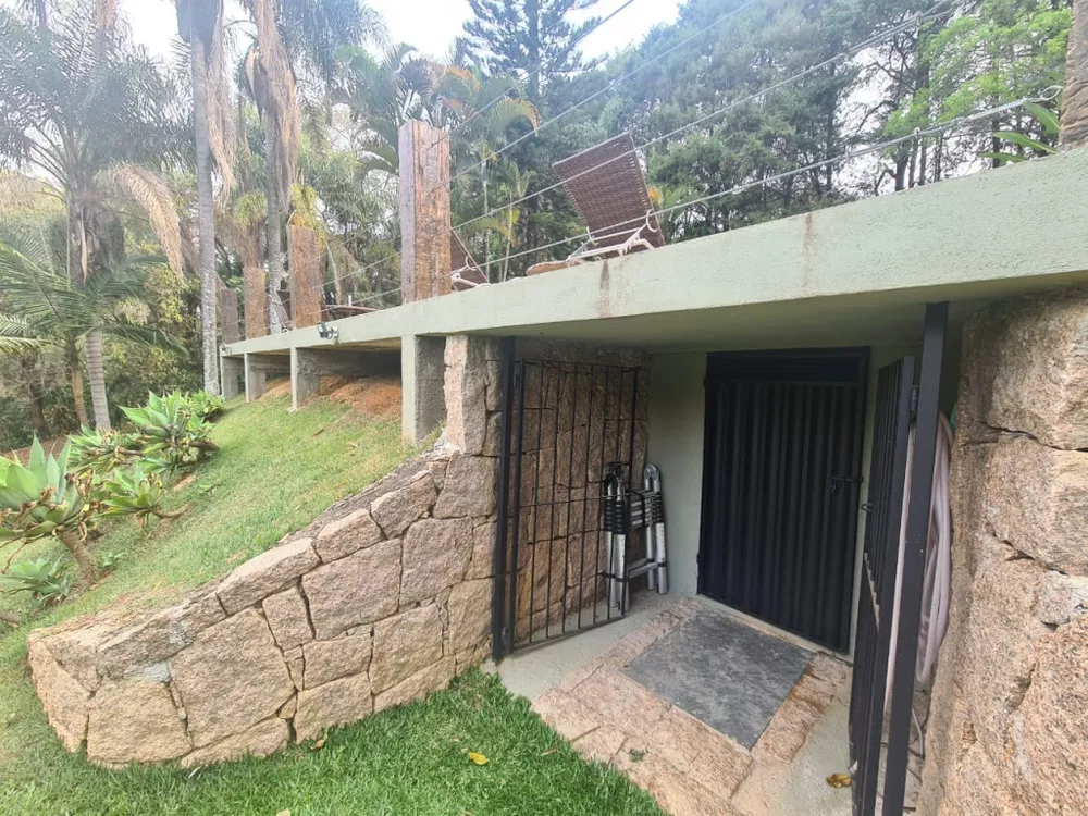 Casa de Condomínio à venda com 4 quartos, 350m² - Foto 4