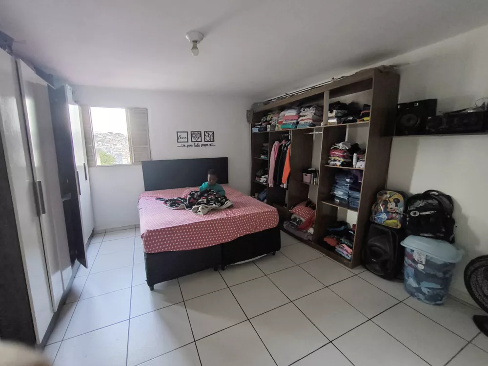 Casa à venda com 6 quartos, 400m² - Foto 6