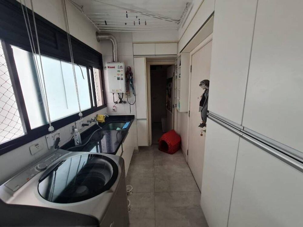 Apartamento à venda com 3 quartos, 178m² - Foto 1