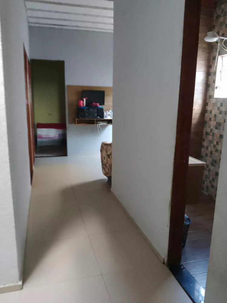 Casa à venda com 3 quartos, 96m² - Foto 4