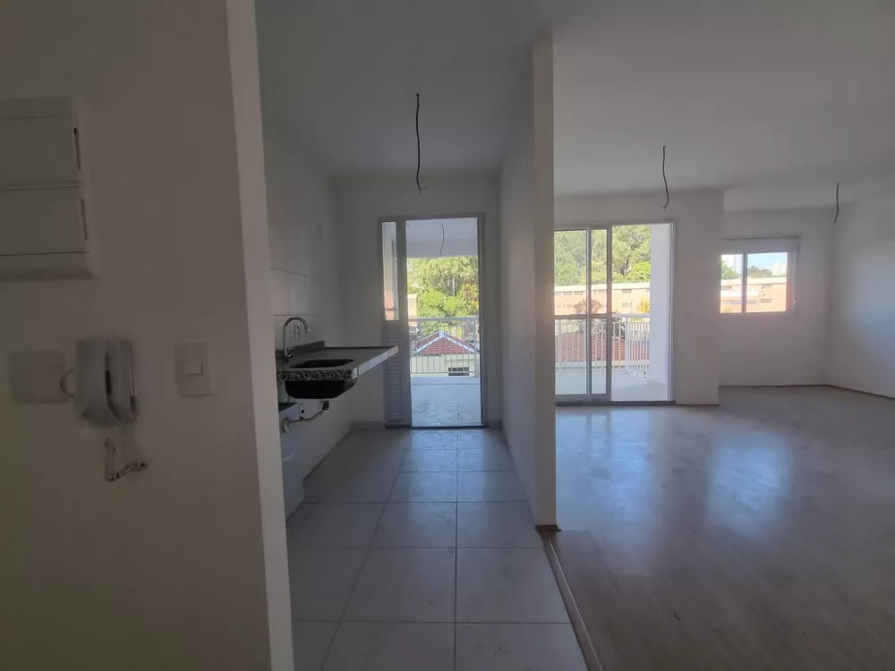 Apartamento à venda com 2 quartos, 66m² - Foto 1