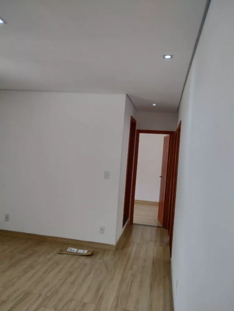 Apartamento à venda com 3 quartos, 68m² - Foto 8