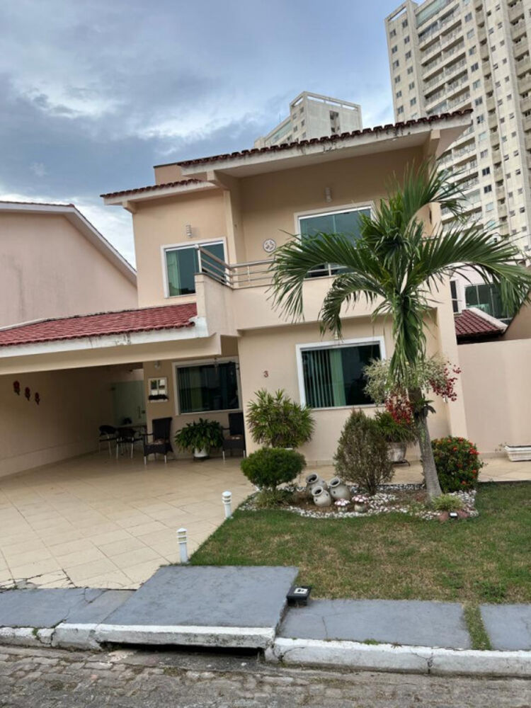 Casa de Condomínio à venda com 4 quartos, 300m² - Foto 4
