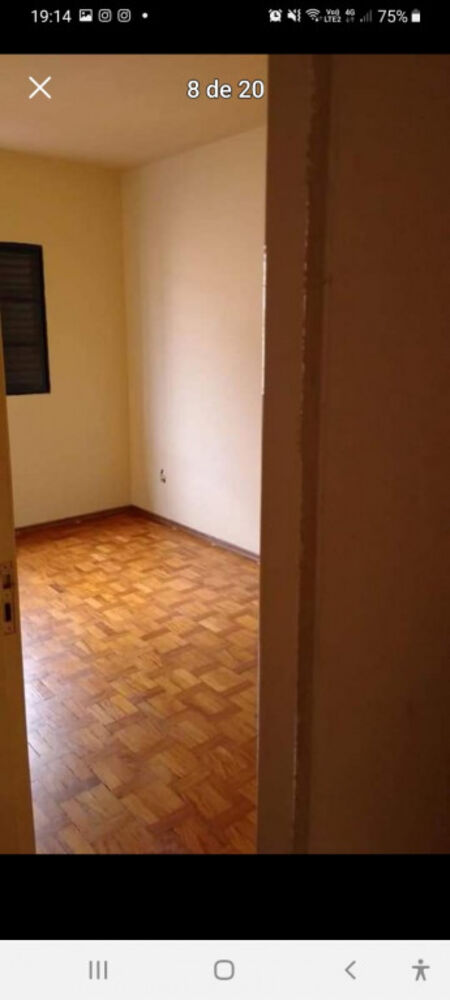 Casa à venda com 3 quartos, 144m² - Foto 2