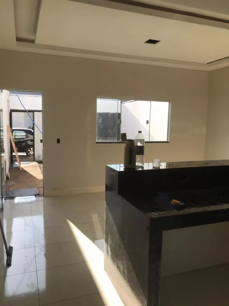 Casa à venda com 2 quartos, 64m² - Foto 5