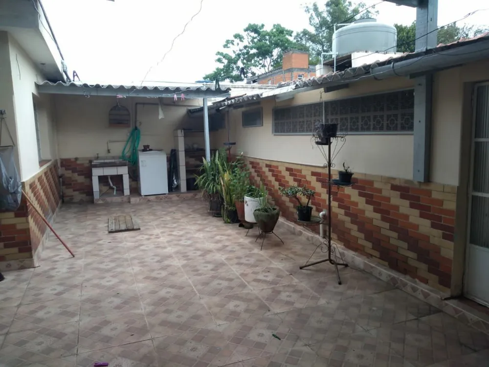 Casa, 4 quartos, 220 m² - Foto 6