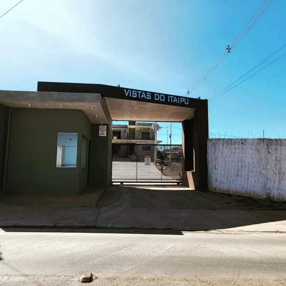 Terreno à venda, 320m² - Foto 1