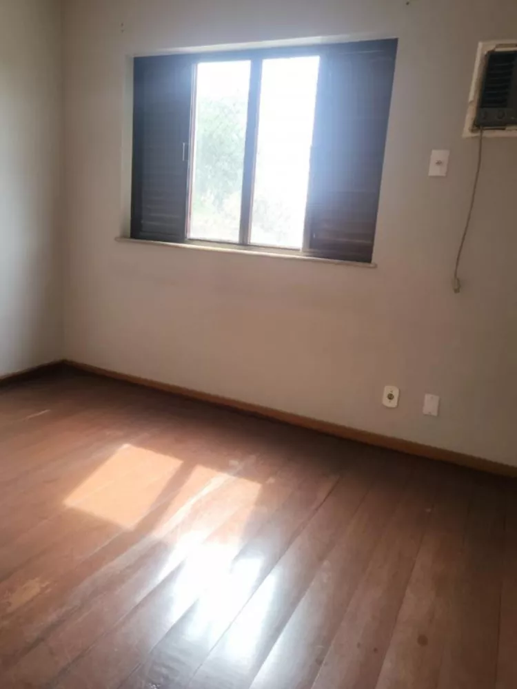 Apartamento para alugar com 3 quartos, 140m² - Foto 8