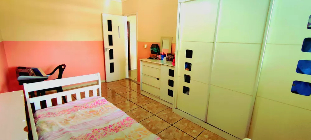 Casa, 3 quartos, 246 m² - Foto 13