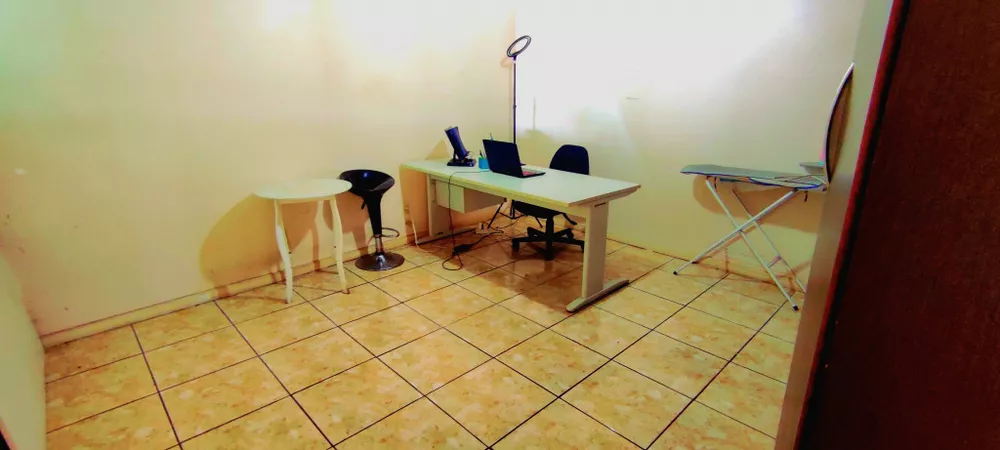 Casa, 3 quartos, 246 m² - Foto 4