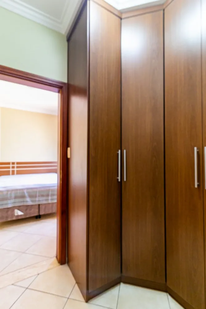 Casa, 4 quartos, 275 m² - Foto 9