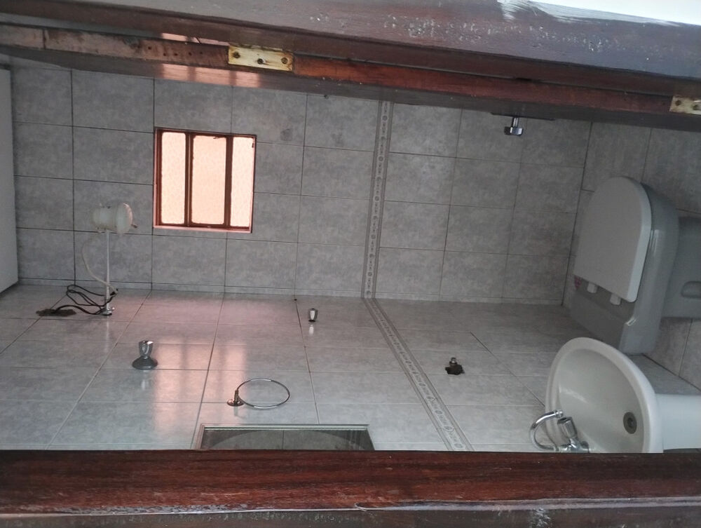 Casa à venda com 2 quartos, 70m² - Foto 13