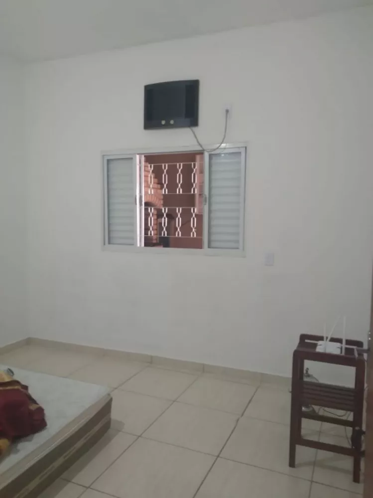 Casa à venda com 2 quartos, 175m² - Foto 9