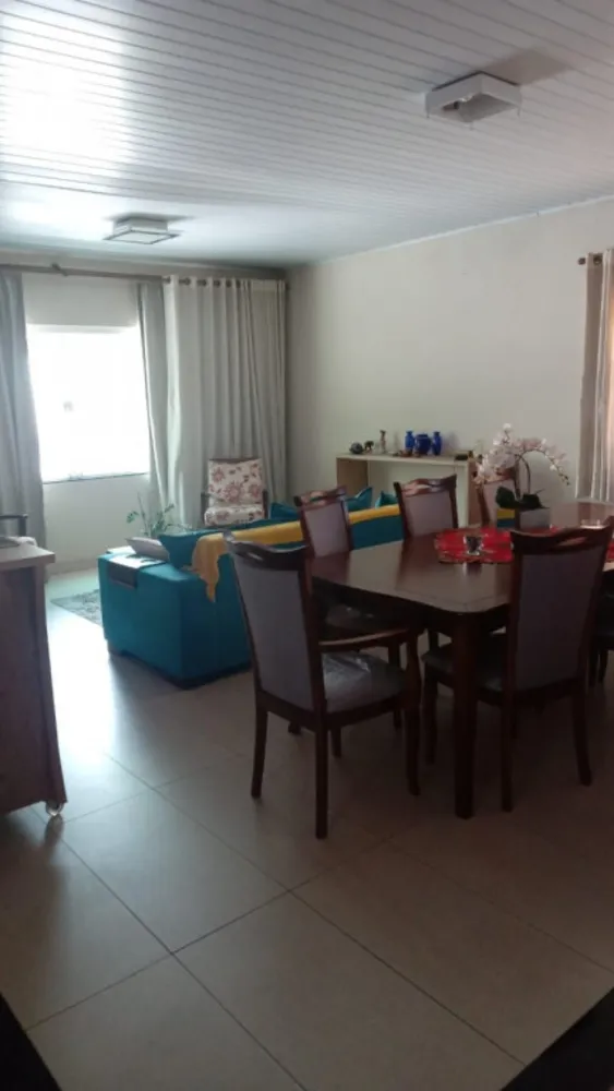 Casa, 4 quartos, 273 m² - Foto 8