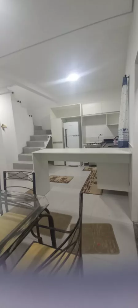 Casa à venda com 2 quartos, 46m² - Foto 4