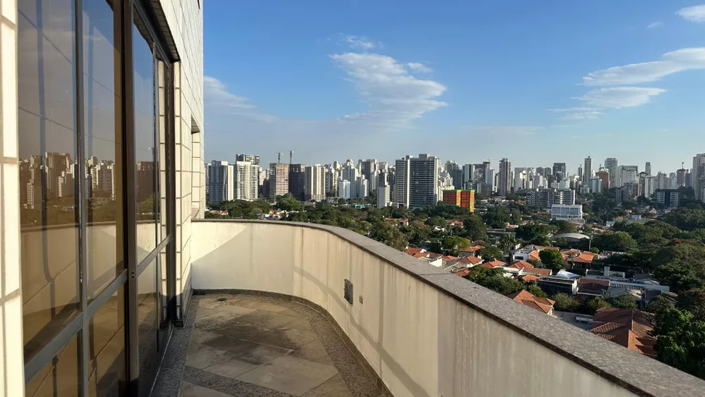 Apartamento à venda com 3 quartos, 472m² - Foto 2