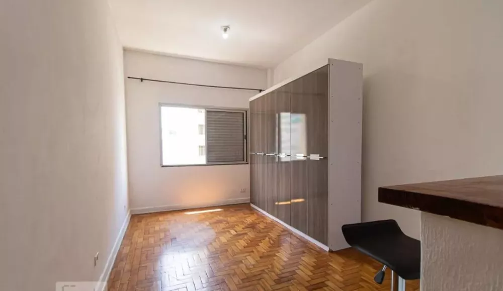 Casa à venda com 1 quarto, 32m² - Foto 1