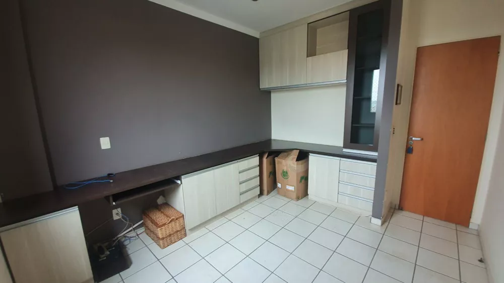 Apartamento à venda com 3 quartos, 90m² - Foto 4