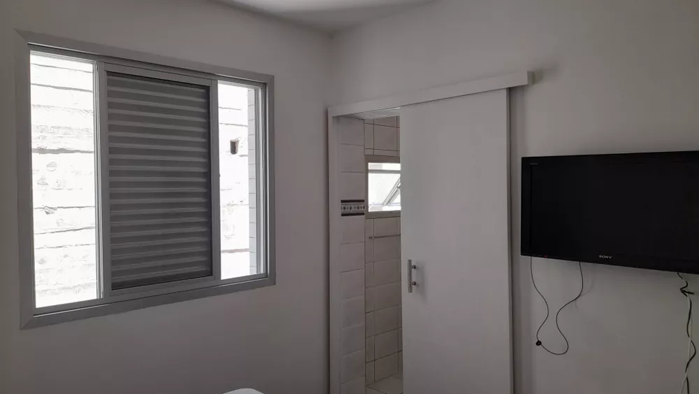 Apartamento à venda com 3 quartos, 122m² - Foto 2