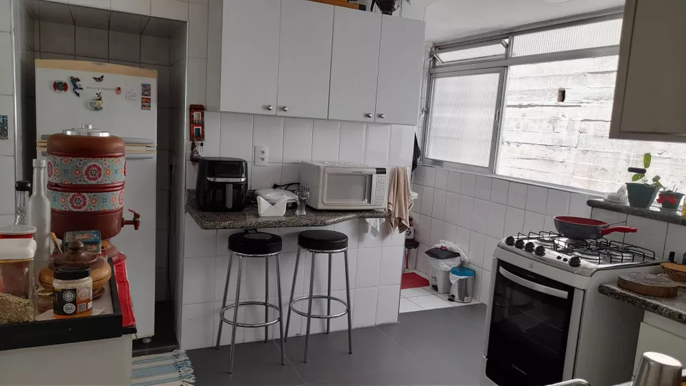 Apartamento à venda com 3 quartos, 122m² - Foto 4