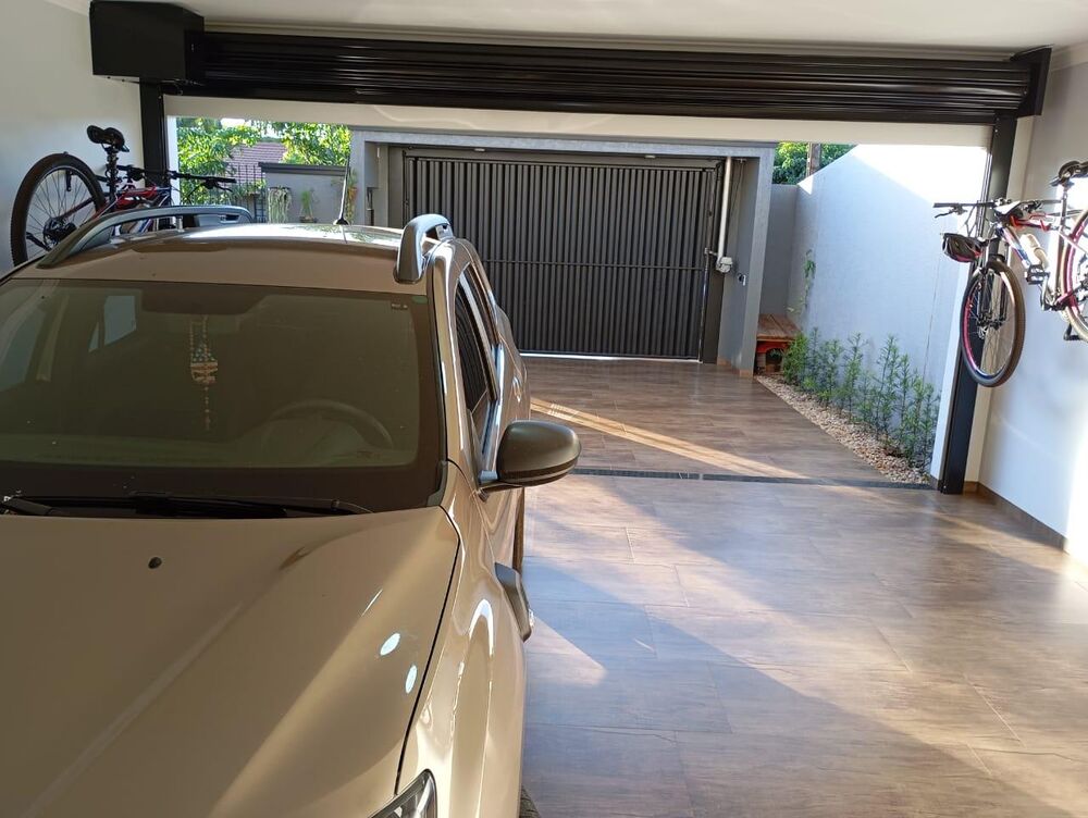 Casa à venda com 3 quartos, 296m² - Foto 5