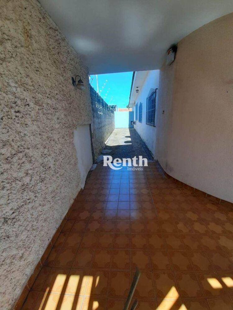 Casa à venda com 3 quartos, 484M2 - Foto 1
