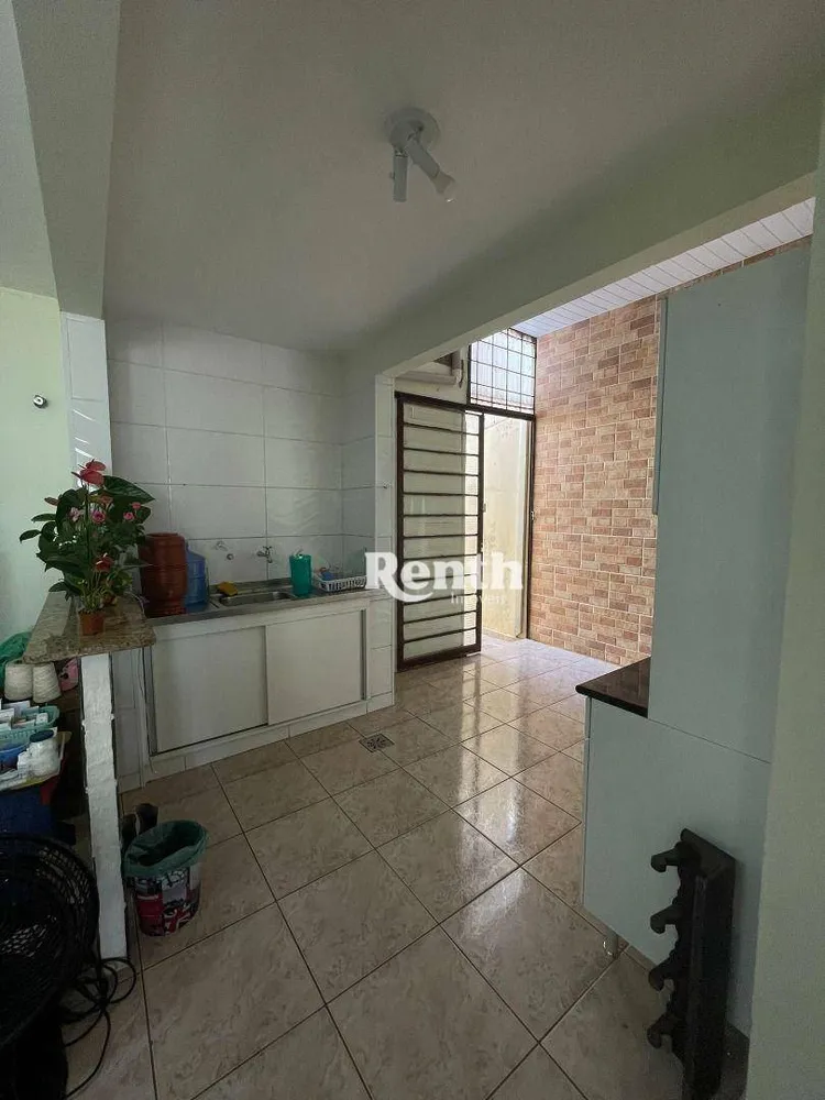 Casa, 3 quartos, 165 m² - Foto 7