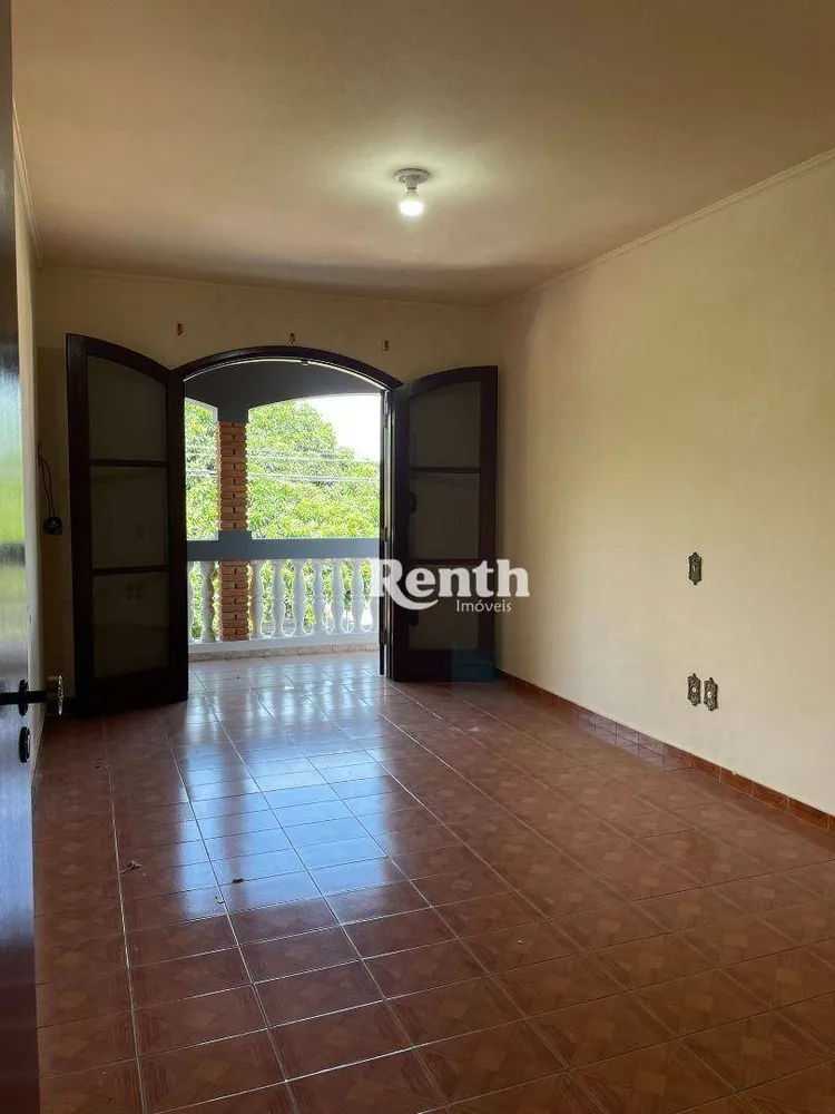 Sobrado, 3 quartos, 244 m² - Foto 9
