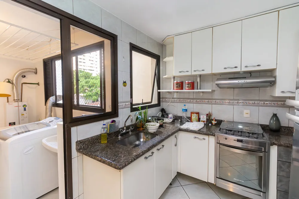 Apartamento, 4 quartos, 140 m² - Foto 1