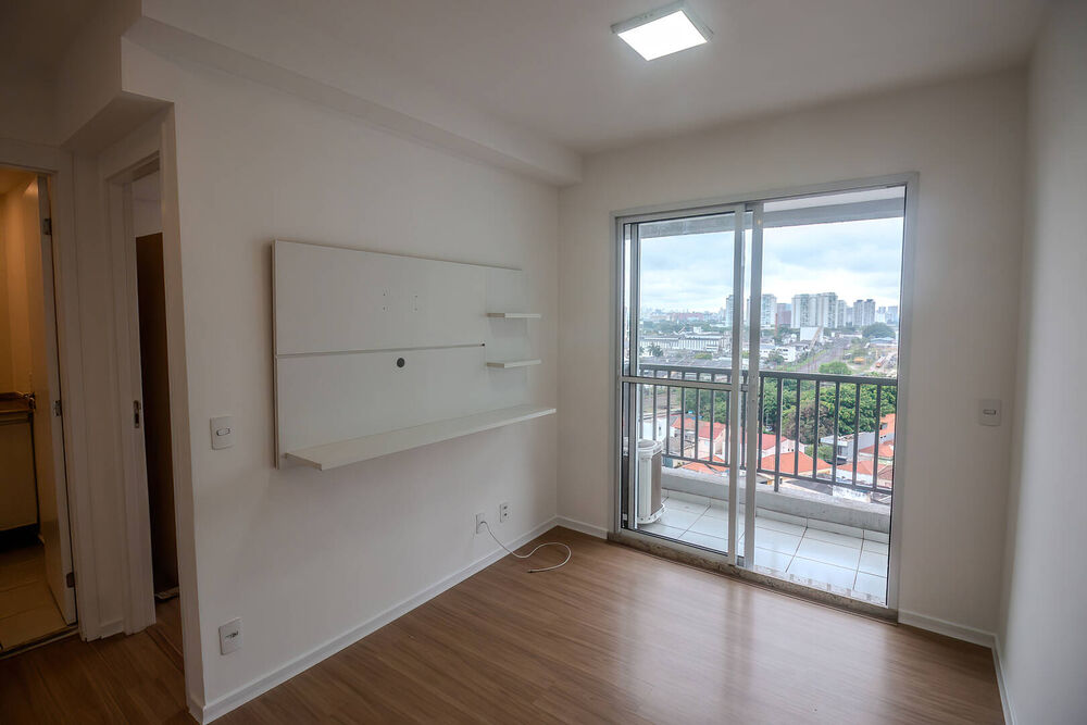 Apartamento à venda e aluguel com 1 quarto, 28m² - Foto 2