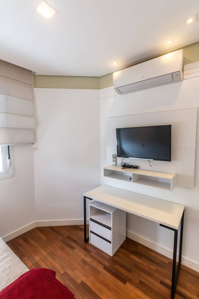 Apartamento para alugar com 2 quartos, 97m² - Foto 3