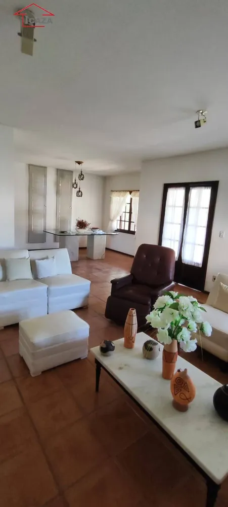 Casa, 6 quartos, 348 m² - Foto 3