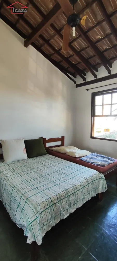 Casa, 3 quartos, 250 m² - Foto 13
