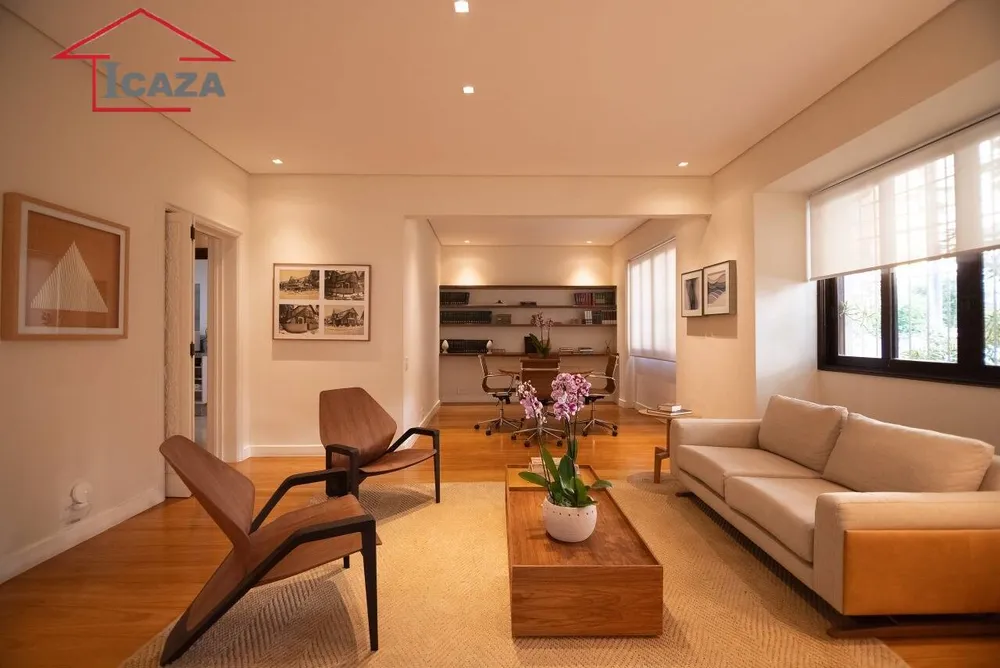 Apartamento, 3 quartos, 260 m² - Foto 1