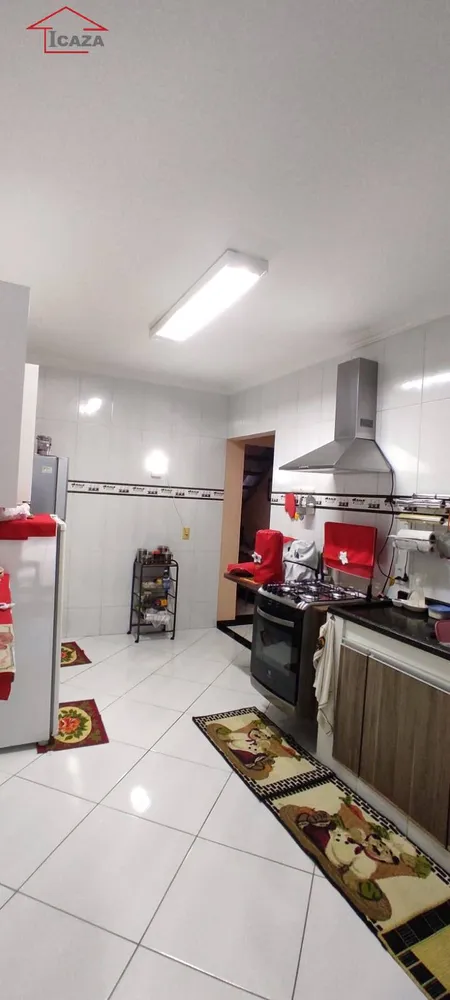 Casa, 3 quartos, 250 m² - Foto 2
