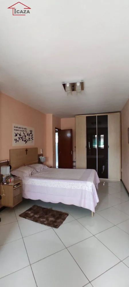 Casa, 3 quartos, 250 m² - Foto 6