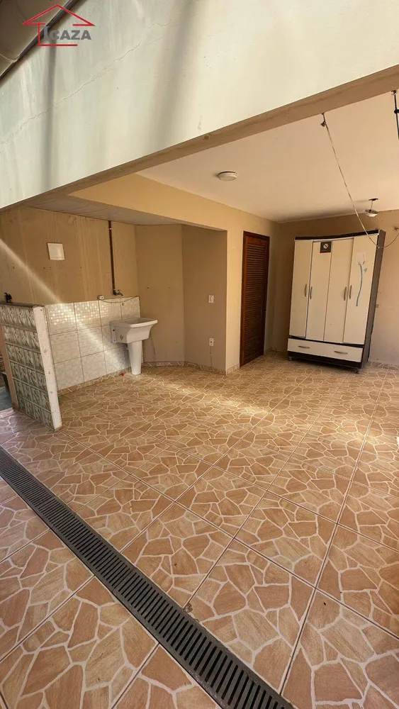 Casa, 4 quartos, 179 m² - Foto 2