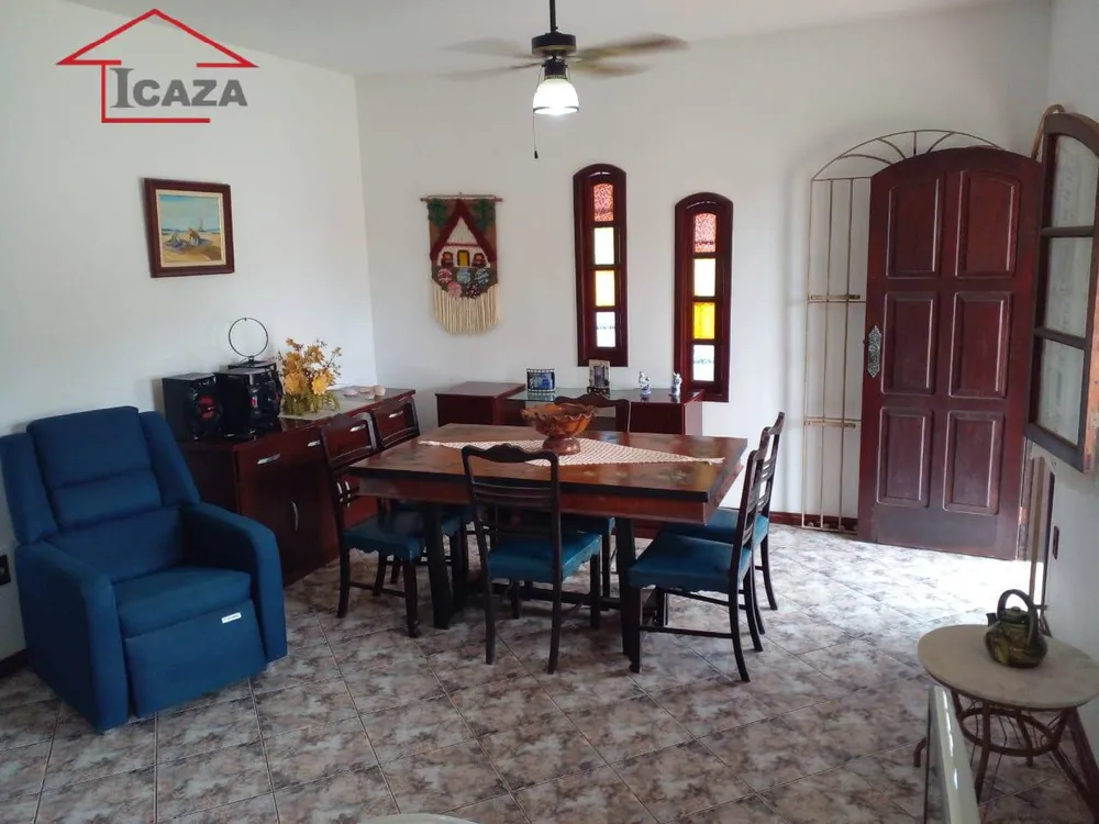 Casa, 3 quartos, 209 m² - Foto 4