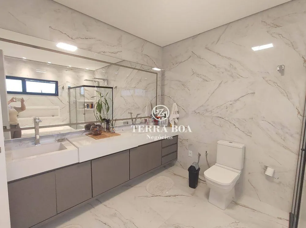 Sobrado, 3 quartos, 348 m² - Foto 2
