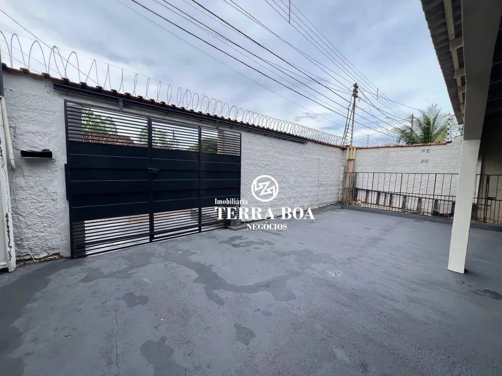 Casa, 3 quartos, 250 m² - Foto 2