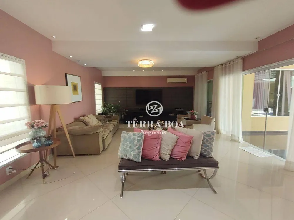 Sobrado, 4 quartos, 498 m² - Foto 1