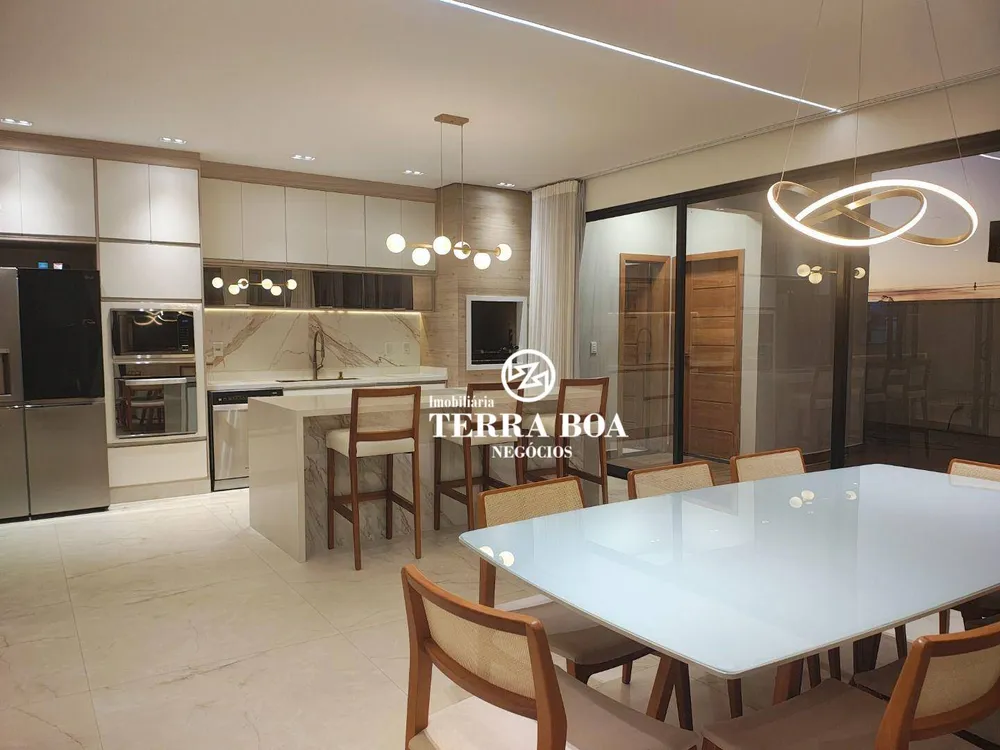 Sobrado, 3 quartos, 272 m² - Foto 4