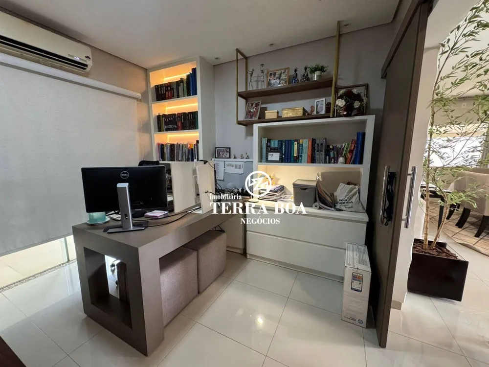 Sobrado, 3 quartos, 256 m² - Foto 1