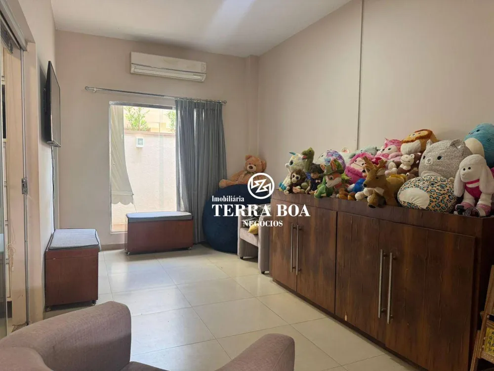Sobrado, 3 quartos, 256 m² - Foto 2