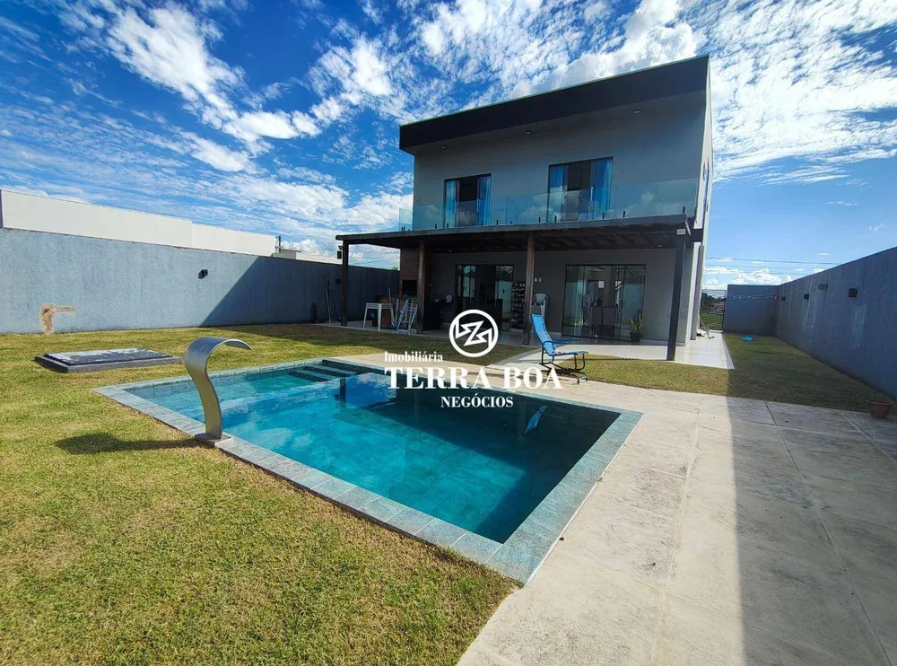 Sobrado, 4 quartos, 269 m² - Foto 1