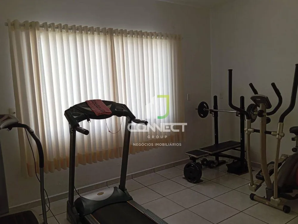 Casa, 4 quartos, 240 m² - Foto 9