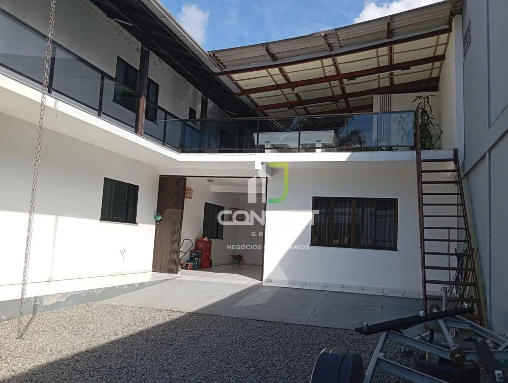 Casa, 4 quartos, 240 m² - Foto 16