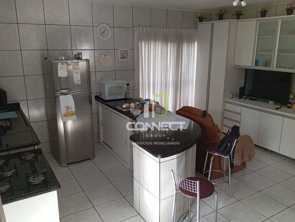 Casa, 4 quartos, 240 m² - Foto 7