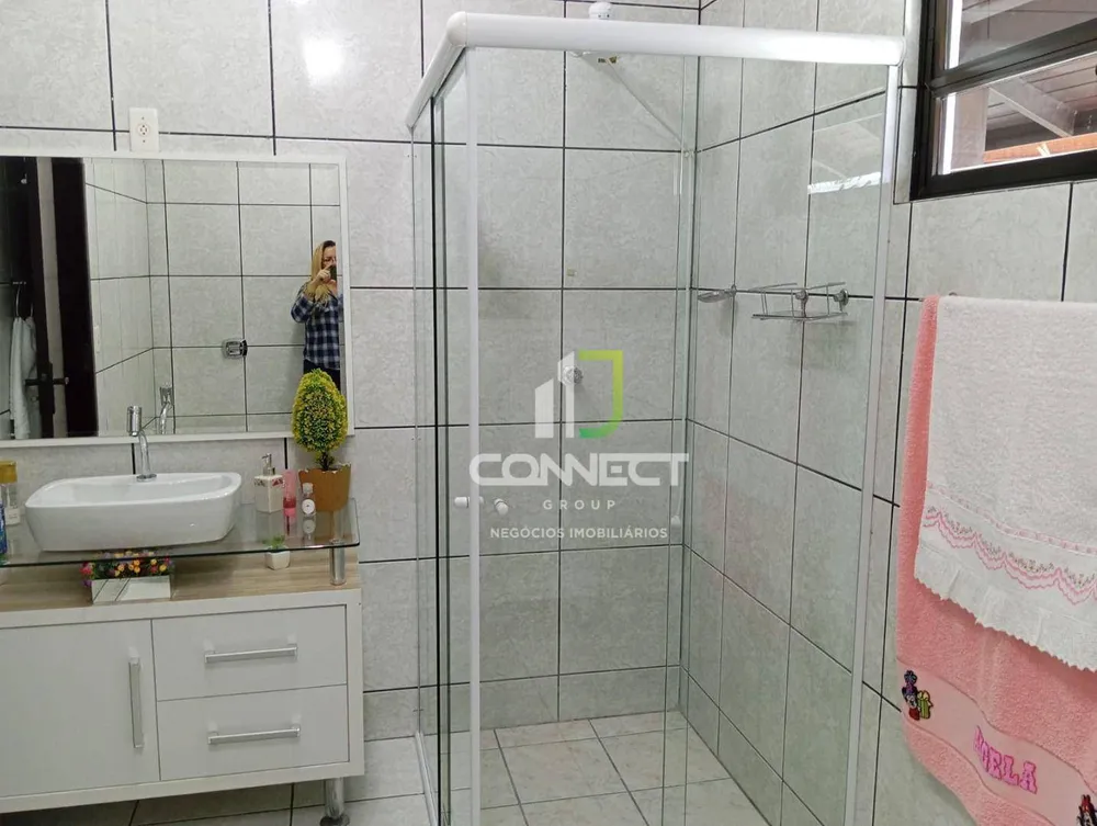 Casa, 4 quartos, 240 m² - Foto 2