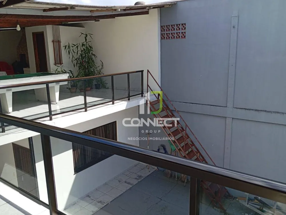 Casa, 4 quartos, 240 m² - Foto 11